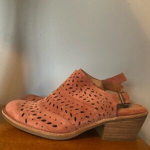 Sofft Alyce Western Perforated Mule Slingback Bootie 8